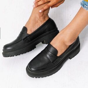 Zoe Chunky Loafers